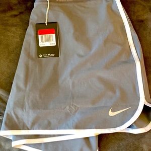 Golf clothing bundle - size large